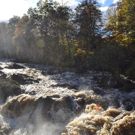 Toll Bridge Lodge Banchory Bagian luar foto