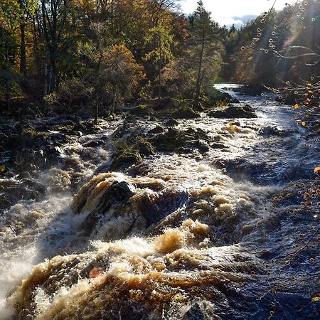 Toll Bridge Lodge Banchory Bagian luar foto